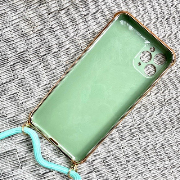 iPhone 11ProMax sage & gold crossbody case - Picture 4 of 7